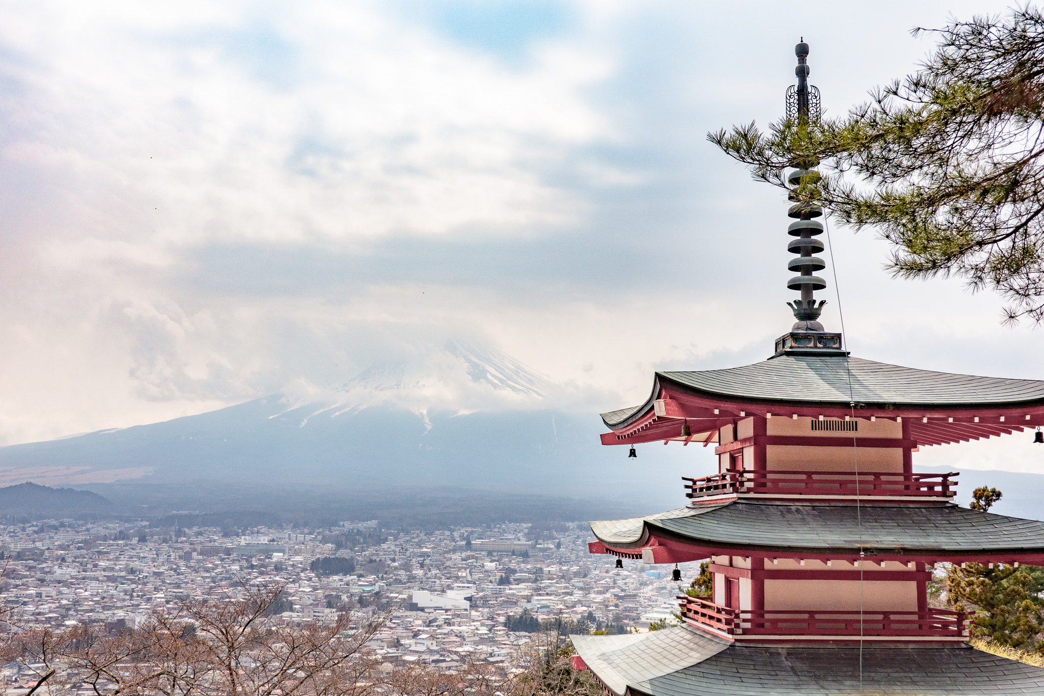 Listen to LU 旅食光