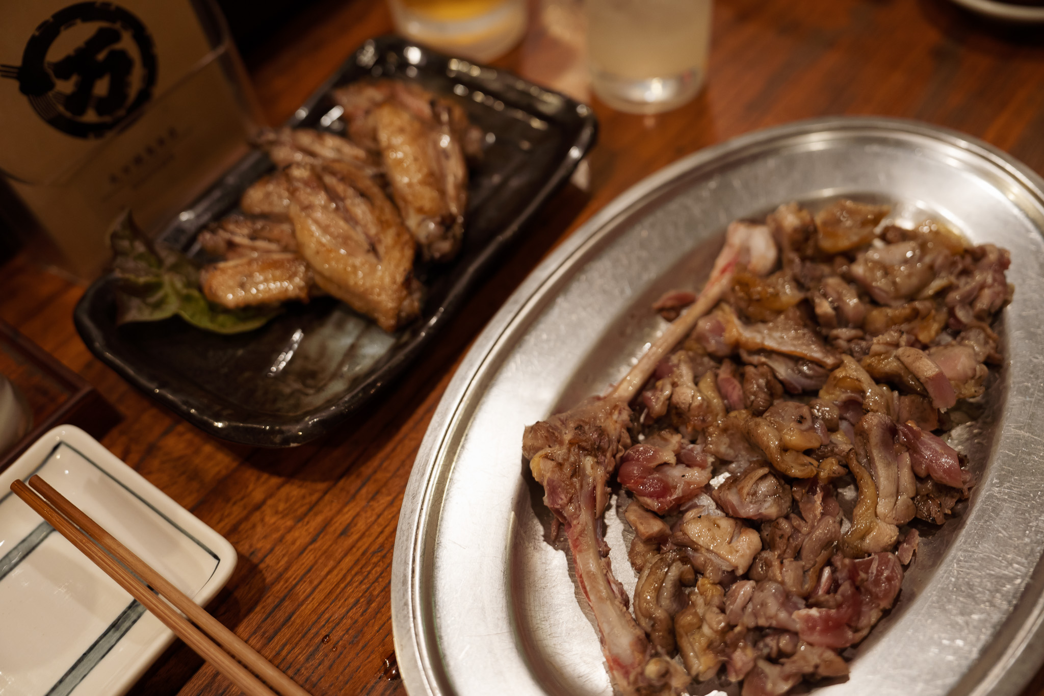 [食記] 九州宮崎｜丸万燒鳥。感動味蕾的炭烤地雞